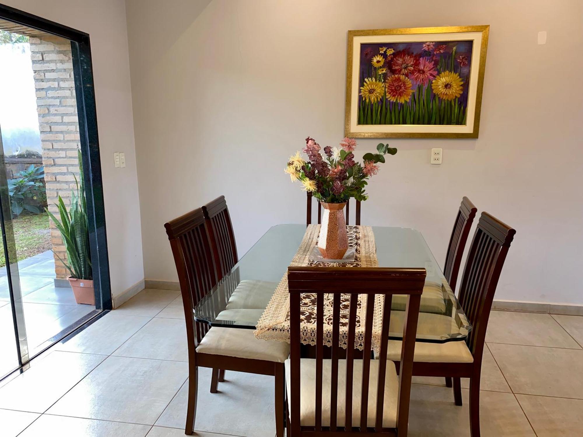 Moderna Y Unica Casa Independiente Con Jardin Y Estacionamiento Ciudad del Este Esterno foto